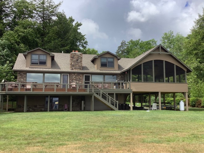 4AE84B17-53F8-4836-A590-338009BCFED3